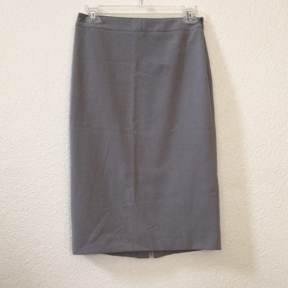 NWOT Grey Mid-length Pencil Skirt